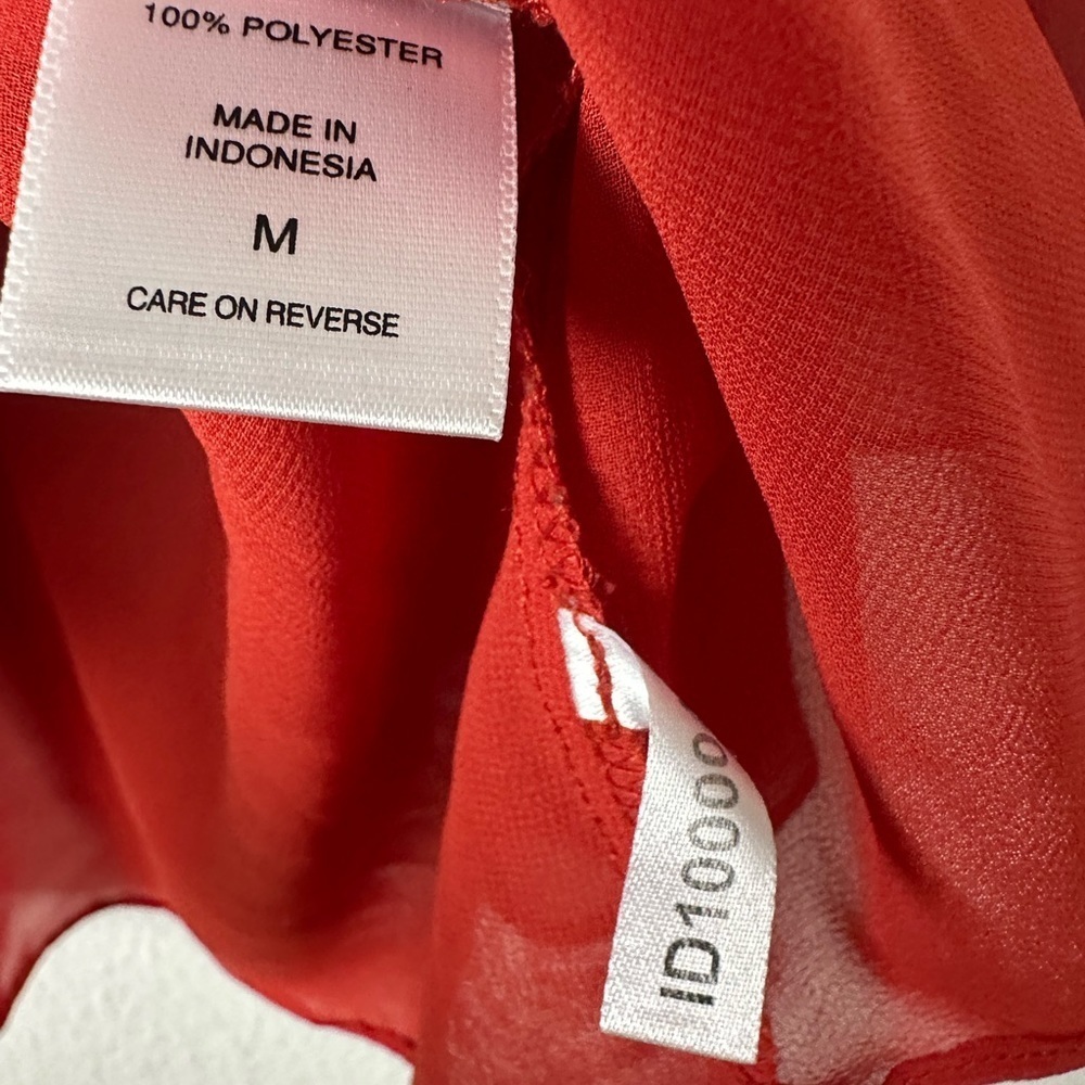 New York & Co Red Flowy Bell Sleeves Top Medium - Picture 3 of 6